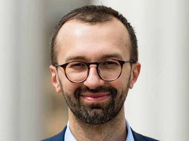 “Укрзализныця” заплатила Лещенко 332 тысячи зарплаты в феврале