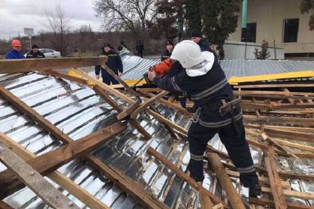 В Украине разбушевался ураган: выяснились масштабные последствия