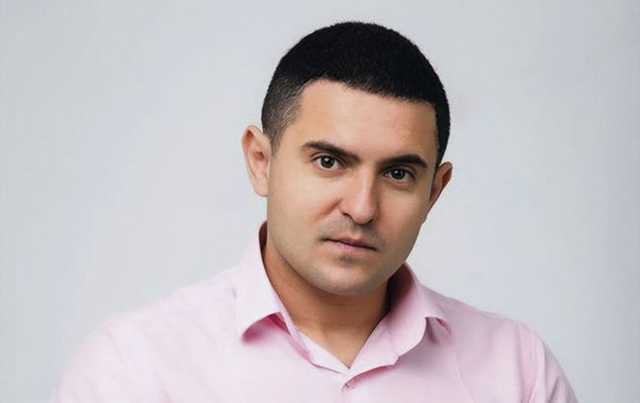 Я народный депутат: "слуга народа" устроил истерику в МакДональдсе