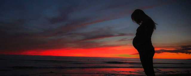 В Киеве будут судить врача за смерть молодой женщины при родах, детали трагедии