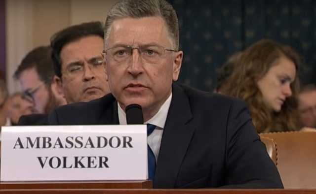 Волкер назвал последствия политических заигрываний Макрона с Путиным