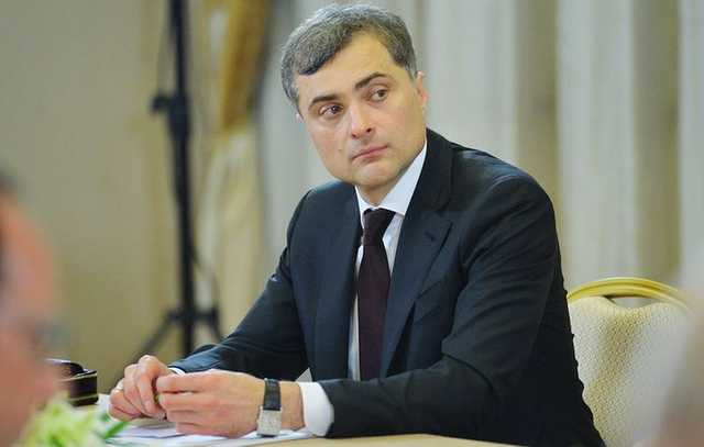 Совпадает ли интервью Суркова с позицией Кремля?: Отвечает политолог Дмитрий Орешкин