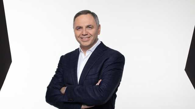 Портнов назвал внеочередную сессию Рады плохой приметой для Сытника и Рябошапки