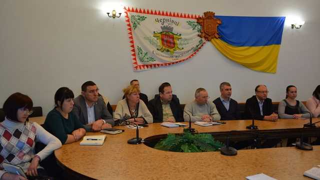 В Черновцах из-за коронавируса дезинфицируют школы и детсады