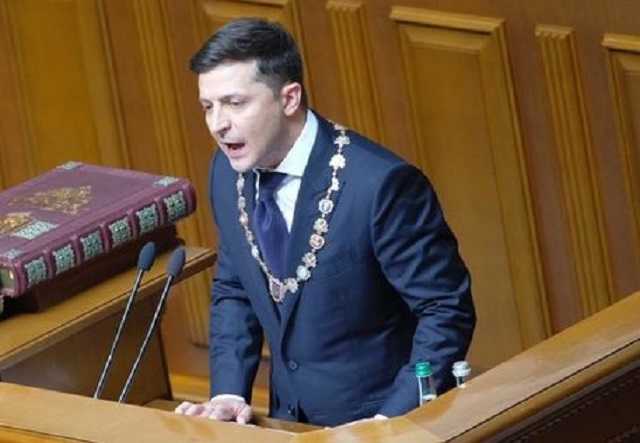 Заоблачные зарплаты: Зеленский обрушился с критикой на топ-менеджеров госкомпаний