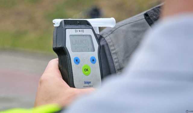Украинских водителей проверяют незаконными алкотестерами