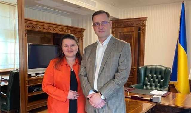 Маркарова представила нового министра финансов и передала ему дела