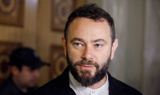 "Руслан! Ты уволен!!! Иди нах#й!!!" - слуга народа Дубинский прокомментировал отставку генпрокурора