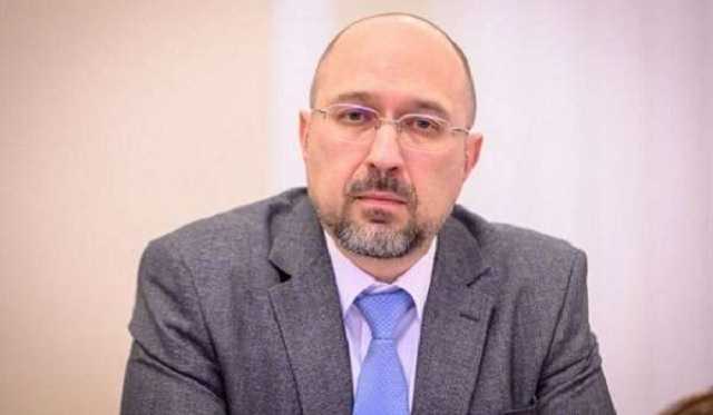 Новый глава Кабмина выступил с важным обращением к украинцам касаемо пенсий