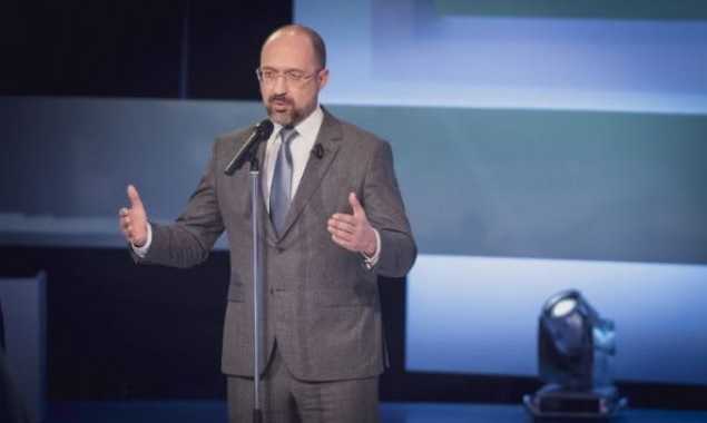 Шмыгаль дал понять, что ОГА и РГА до конца года будут упразднены