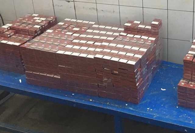 Пограничники обнаружили 2 тыс. пачек контрабандных сигарет в автомобиле на границе с Румынией