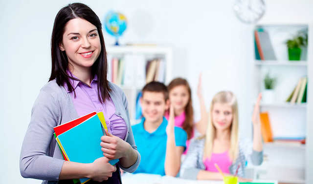 Кабмин готовит приятный сюрприз молодым учителям