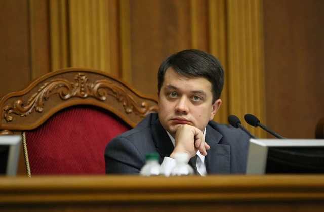 Разумков прокомментировал заявление Шмыгаля о водоснабжении в аннексированный Крым