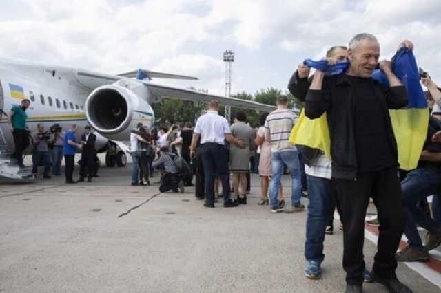 ТКГ в Минске договорилась об обмене пленными и разведении сил на Донбассе