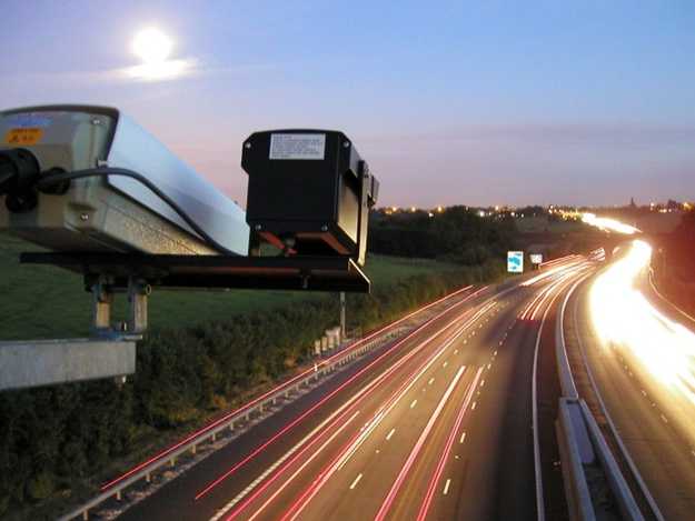 "Письма счастья": как не заплатить чужой штраф за нарушение ПДД