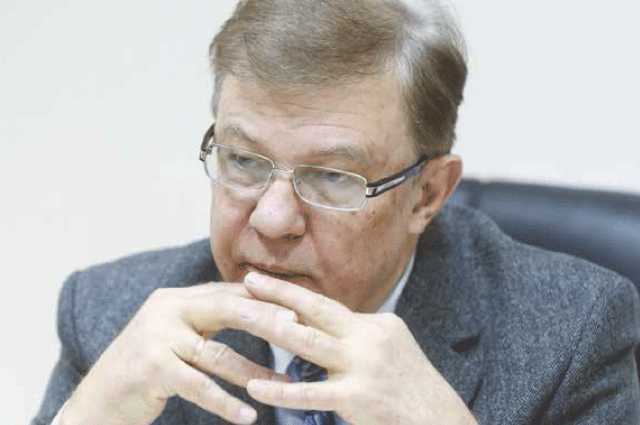 Лановой: почему валится гривна и чего ждать дальше