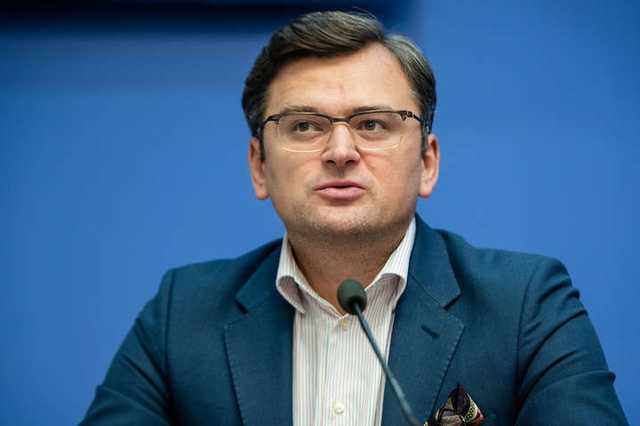 Якщо Словаччина справді намагалася купити маски, то в обхід українського законодавства, – Кулеба