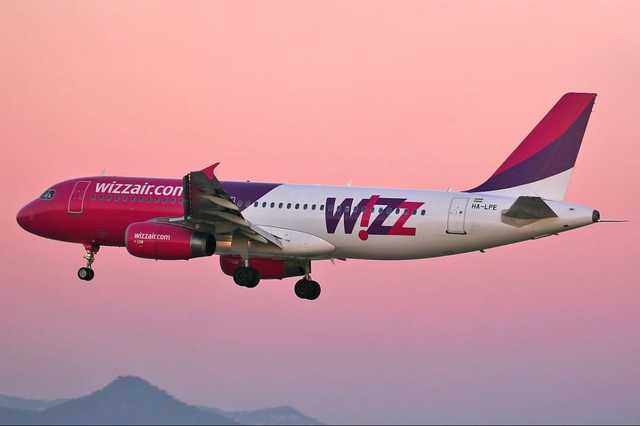 Авіакомпанія Wizz Air призупиняє перельоти в Україну