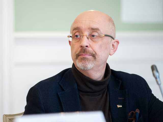 “Пенсії та соцдопомоги переселенцям нараховуватимуть автоматично”, – Резніков