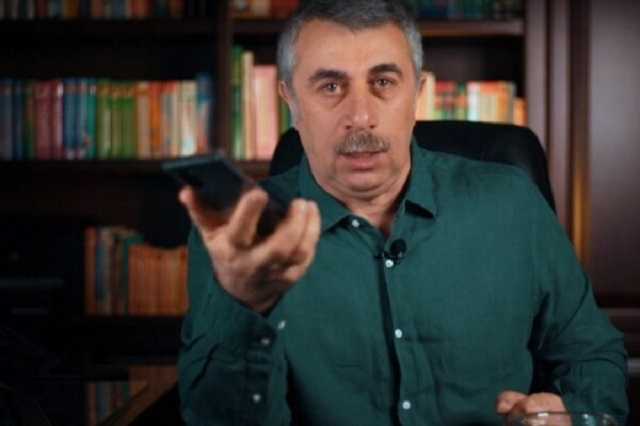 Комаровский назвал правила пользования мобильным во время коронавируса