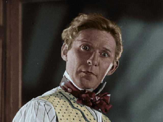 Google посвятил яркий дудл Леониду Утесову