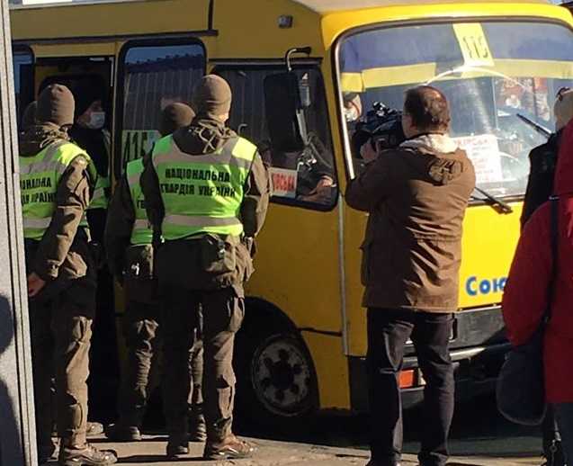 У людей «поедет» голова и власть сметут: Украине грозят карантинные бунты — эксперты