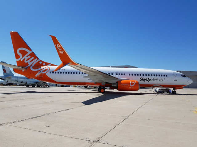 Спецрейс SkyUp вилетить з Варшави до Києва в сьогодні ввечері
