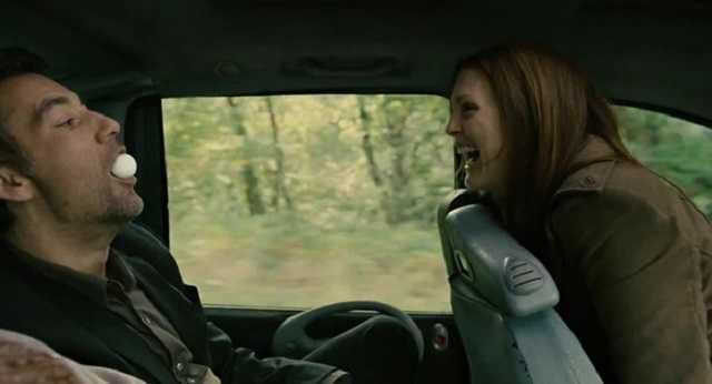 Пінг-понг «рот-в-рот», в який грали туристи, викликав спалах COVID-19 в Австрії