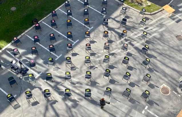 Сесія міськради Дніпра відбудеться у дворі на стільцях, – Філатов