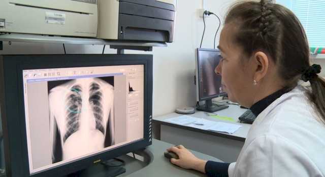 Медики предупредили об отсутствии симптомов у пневмонии при коронавирусе