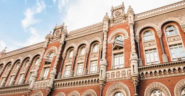 ПриватБанк объявил для клиентов "кредитные каникулы"