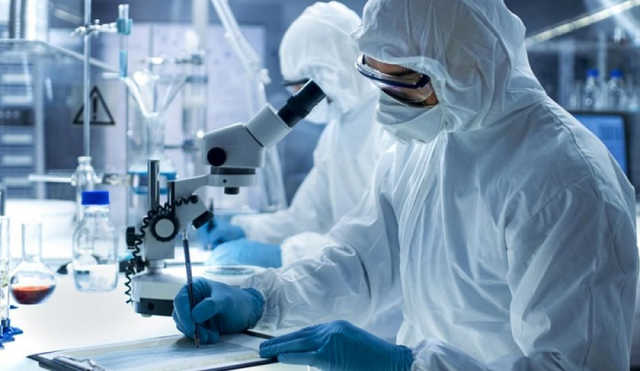 Протоколы лечения COVID-19: врачи назвали эффективные и "вредные" препараты