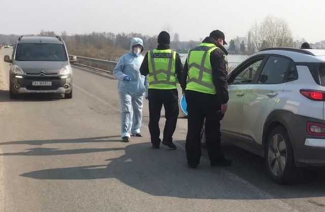 Элитный поселок Козин с нардепами "заблокировали" из-за коронавируса