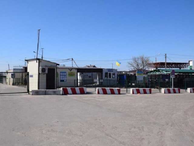 Донецкую и Луганскую область закрыли на въезд: кого не касается запрет