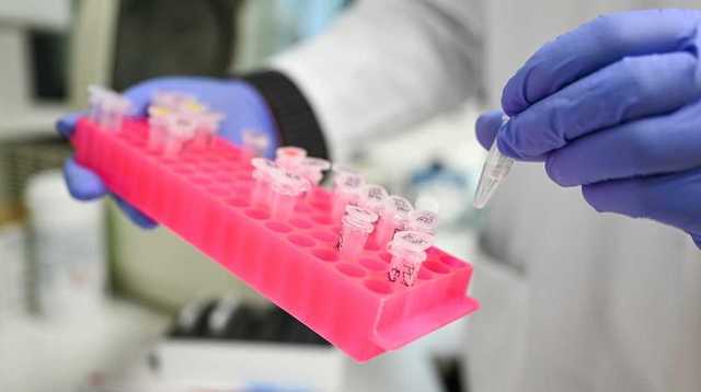 102-летняя бабушка и шестимесячный младенец: мир растрогали истории уникальных победителей коронавируса