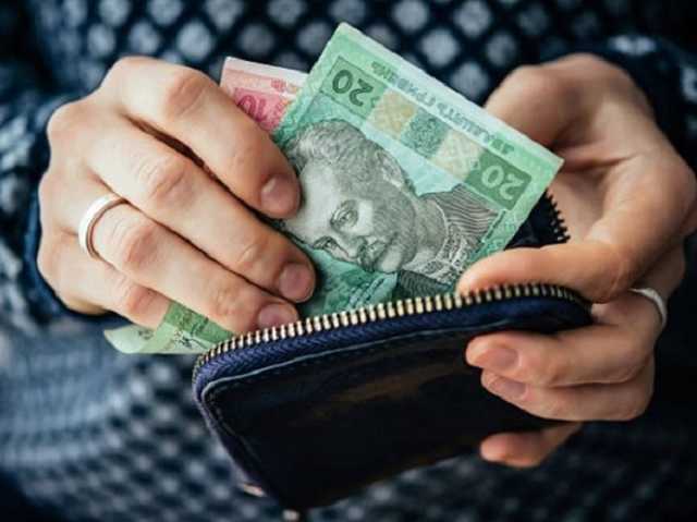 В Украине увеличили страховые выплаты пострадавшим от несчастного случая на производстве