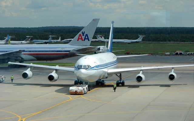 РФ полностью прекратит международное авиасообщение