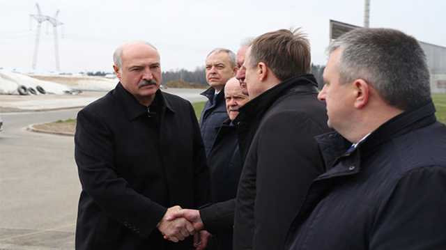 Лукашенко призвал Киев провести выборы на Донбассе