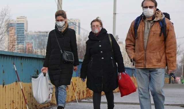 Правительство разъяснило, где можно гулять людям во время усиленного карантина