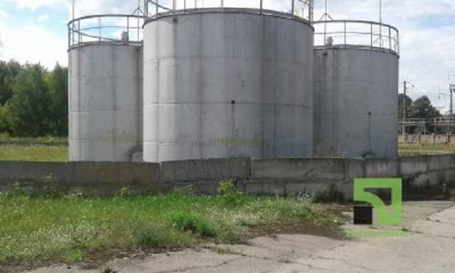 ПриватБанк продає 10 нафтобаз зі значним зниженням ціни