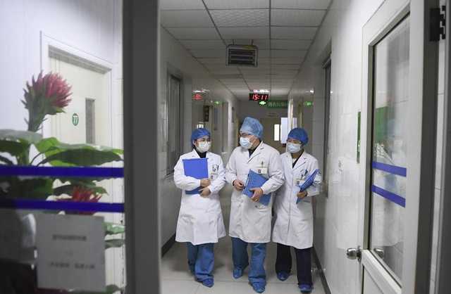 В Китай начали «завозить» коронавирус из России