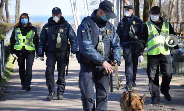 Карантин в Україні: поліція склала майже 4 тисячі адмінпротоколів