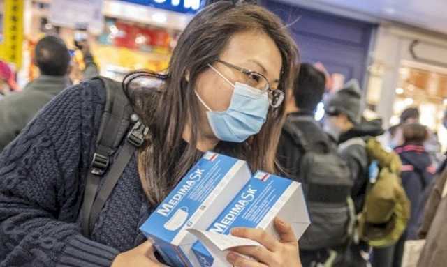 У Кличко рассказали, в каких аптеках можно купить маски и антисептики