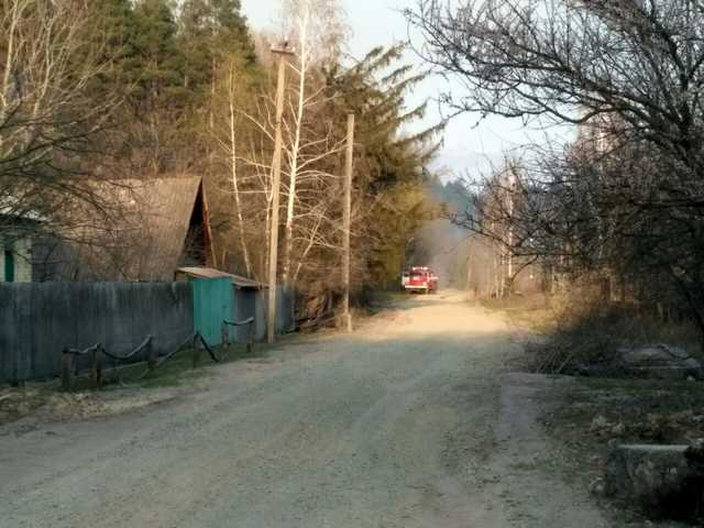 В Вышгородском районе происходит масштабный пожар