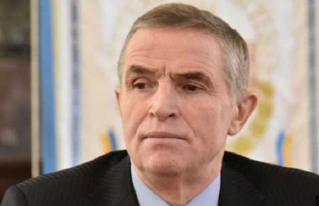 Минсоцполитики не может дать денег на памятник Леониду Каденюку