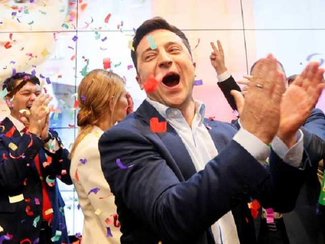 Зеленский лайкозависимый, а его рейтинг будет падать: названа серьезная угроза для Украины