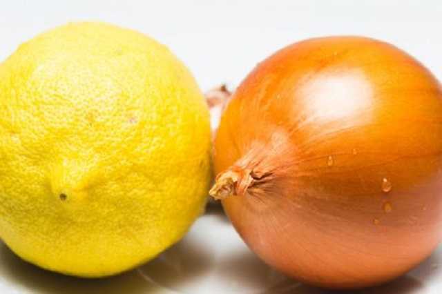 Эксперт предупредил о подорожании лука и лимонов