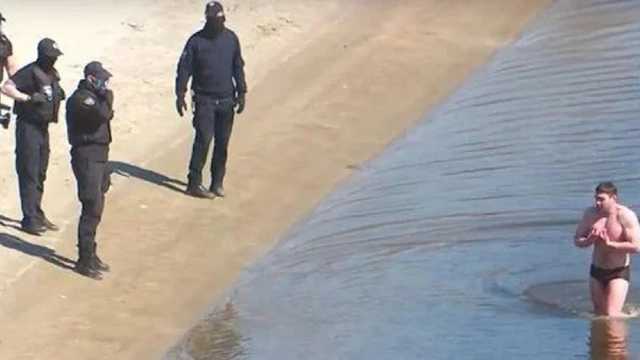 Суд повернув поліції протокол на скандального плавця: не знайшлося свідків