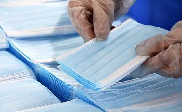 В Киеве планируют открыть 10 пунктов приема медицинских масок и перчаток