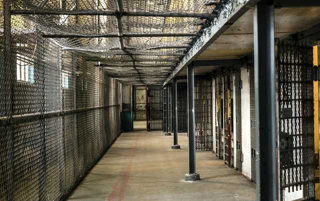 Європарламент критикує звільнення тисяч в’язнів в Туреччині через коронавірус, окрім політичних